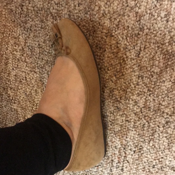 Marc Fisher Nude Ballet Flats Size 9 - Picture 11 of 11